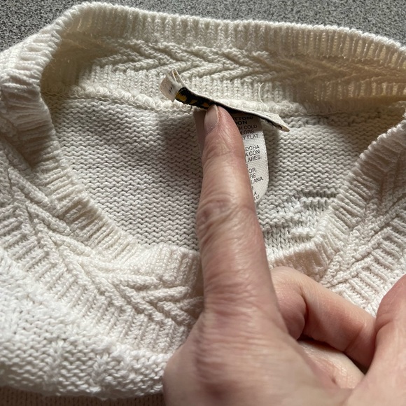 Vintage Yarnworks Cream Maple Leaf Sweater Size Large - Picture 7 of 11